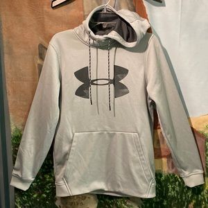 Under Armour Loose fit cold gear hoodie